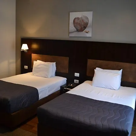 Dolce International 4*