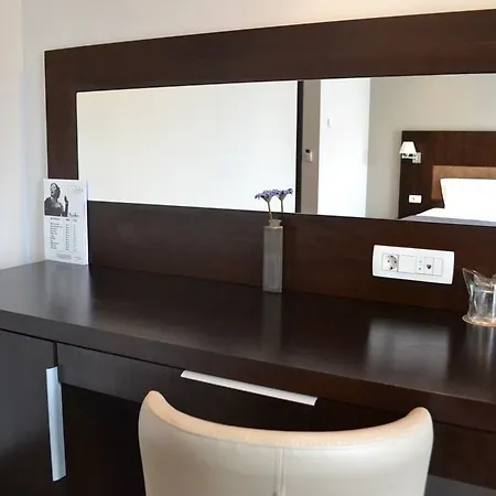 Dolce International 4* Skopje